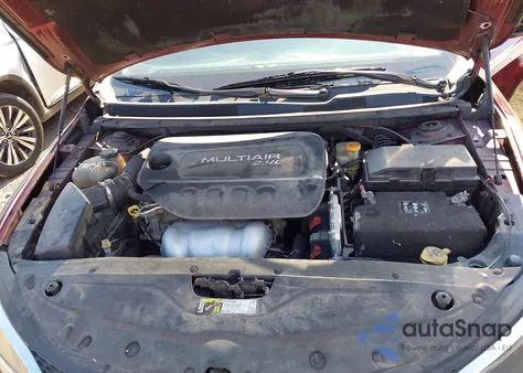 2015 Chrysler 200 C из США, поврежденный, VIN 1C3CCCCB3FN520731